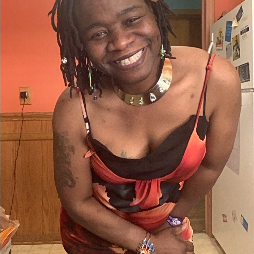 Meet your Posher, Sharonda